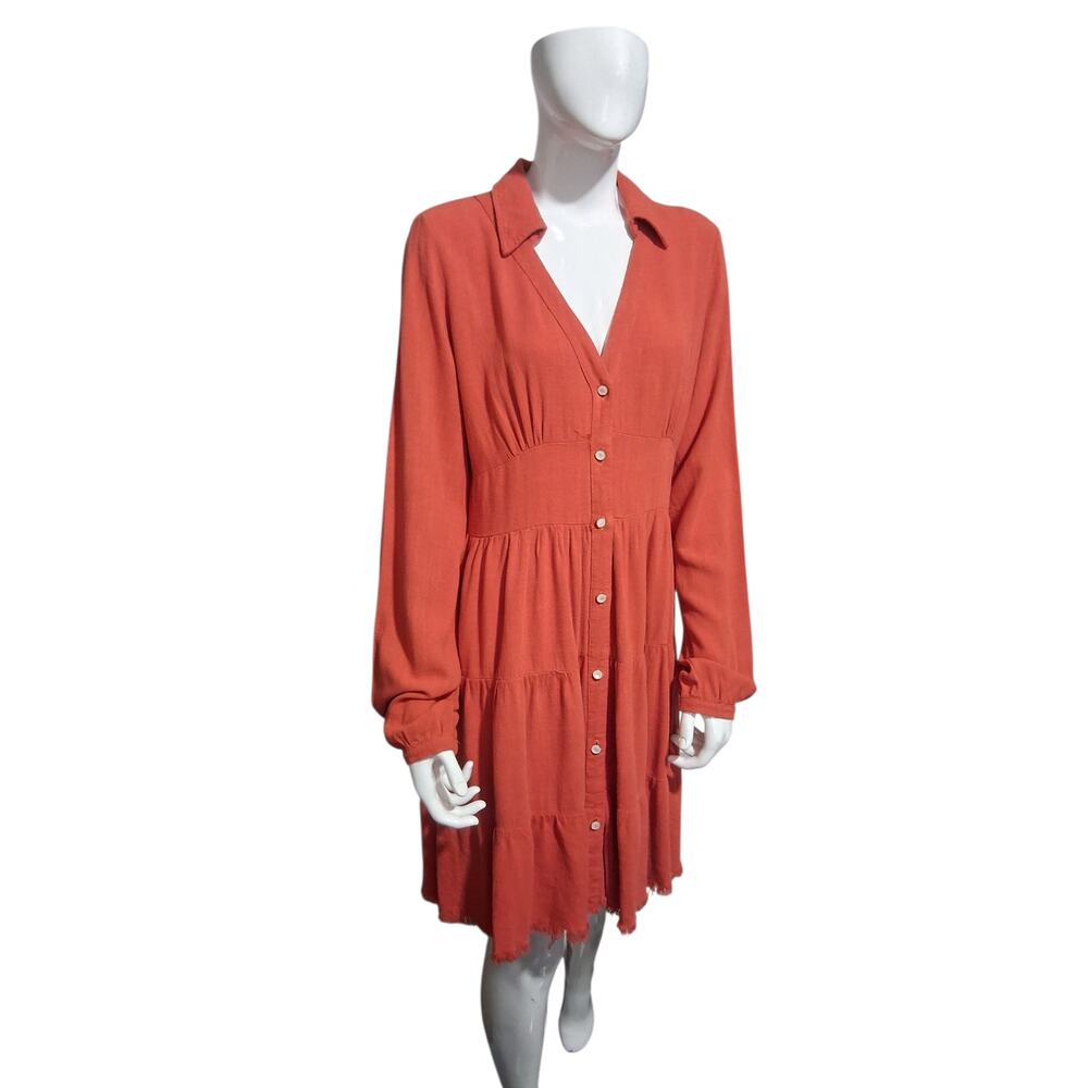 Umgee Nwt Women's size‎ Medium Linen Boho Tiered Milkmaid Raw Hem Western Dress